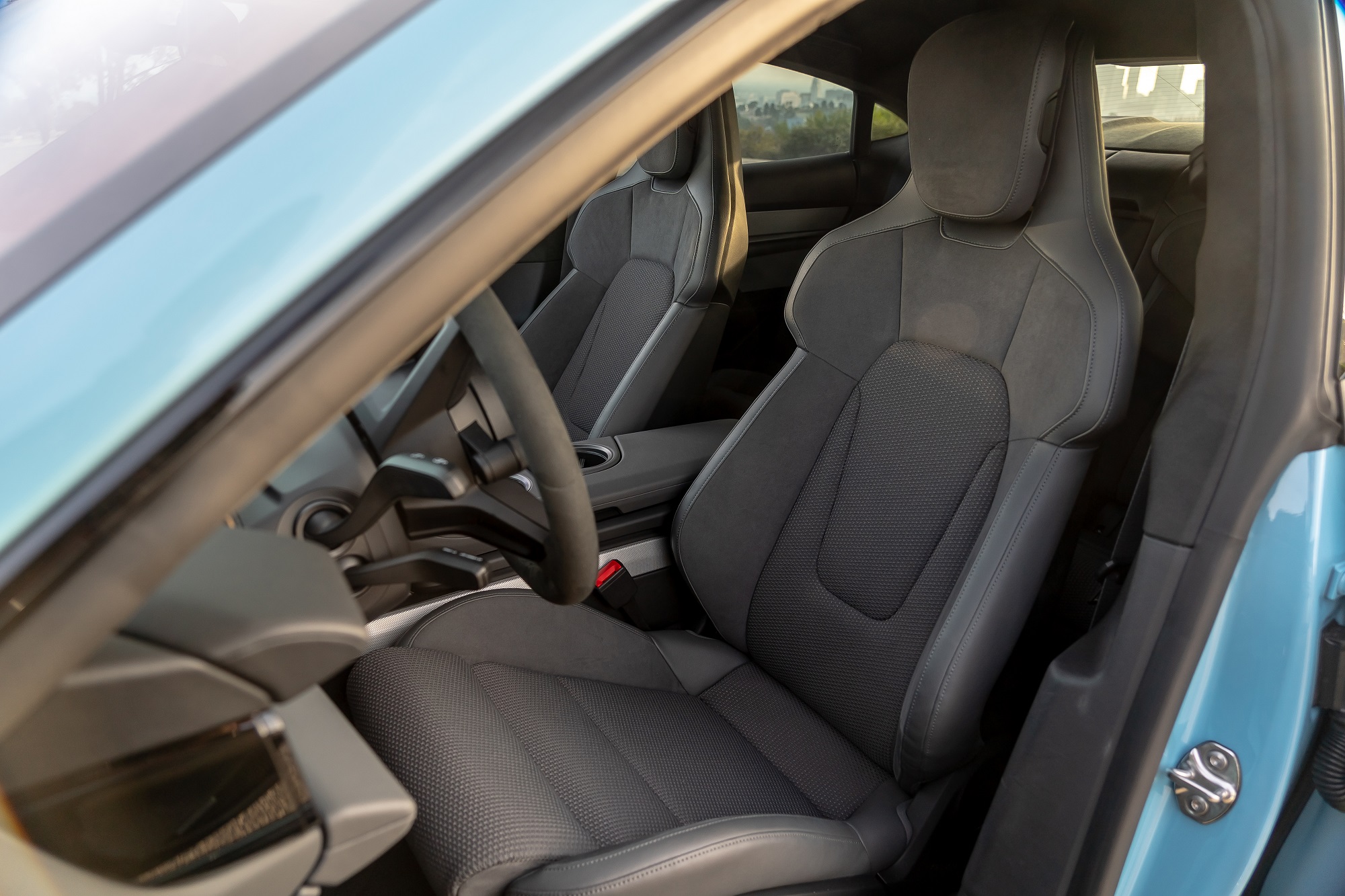 Porsche Taycan 4s 11