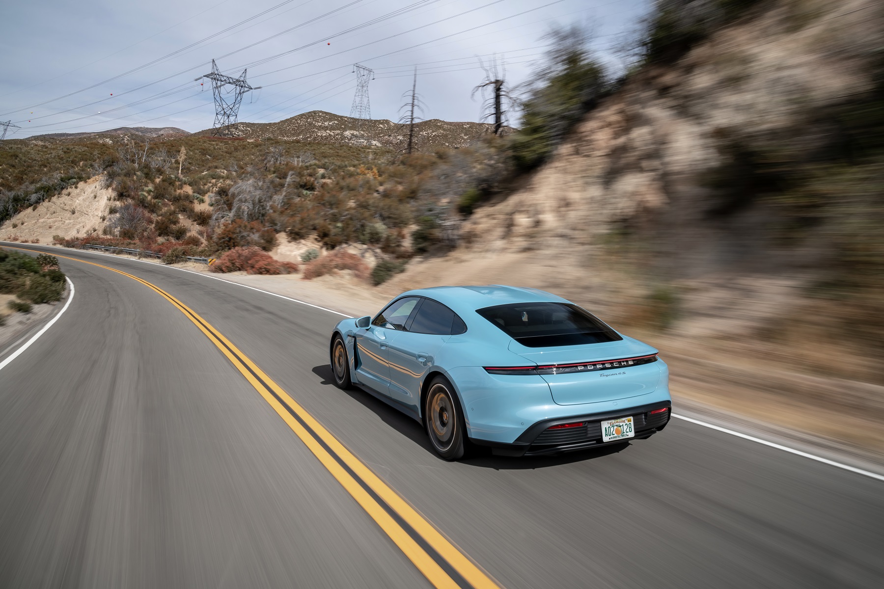 Porsche Taycan 4s 8