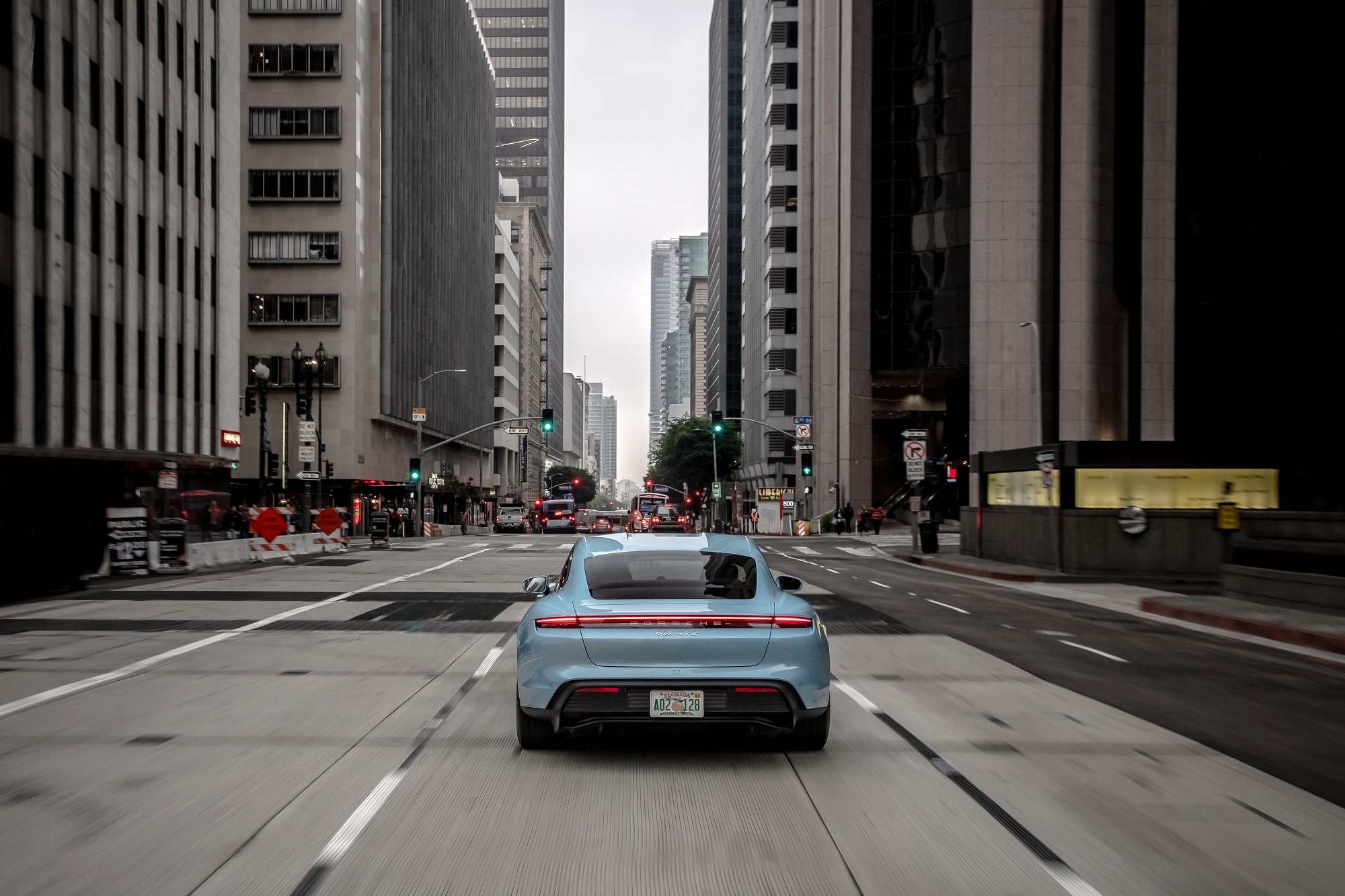 Porsche Taycan 4s 7