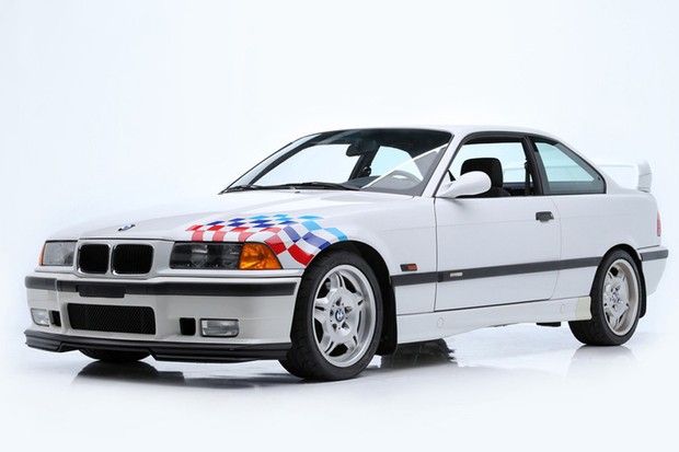 BMW M3 branca do ator Paul Walker