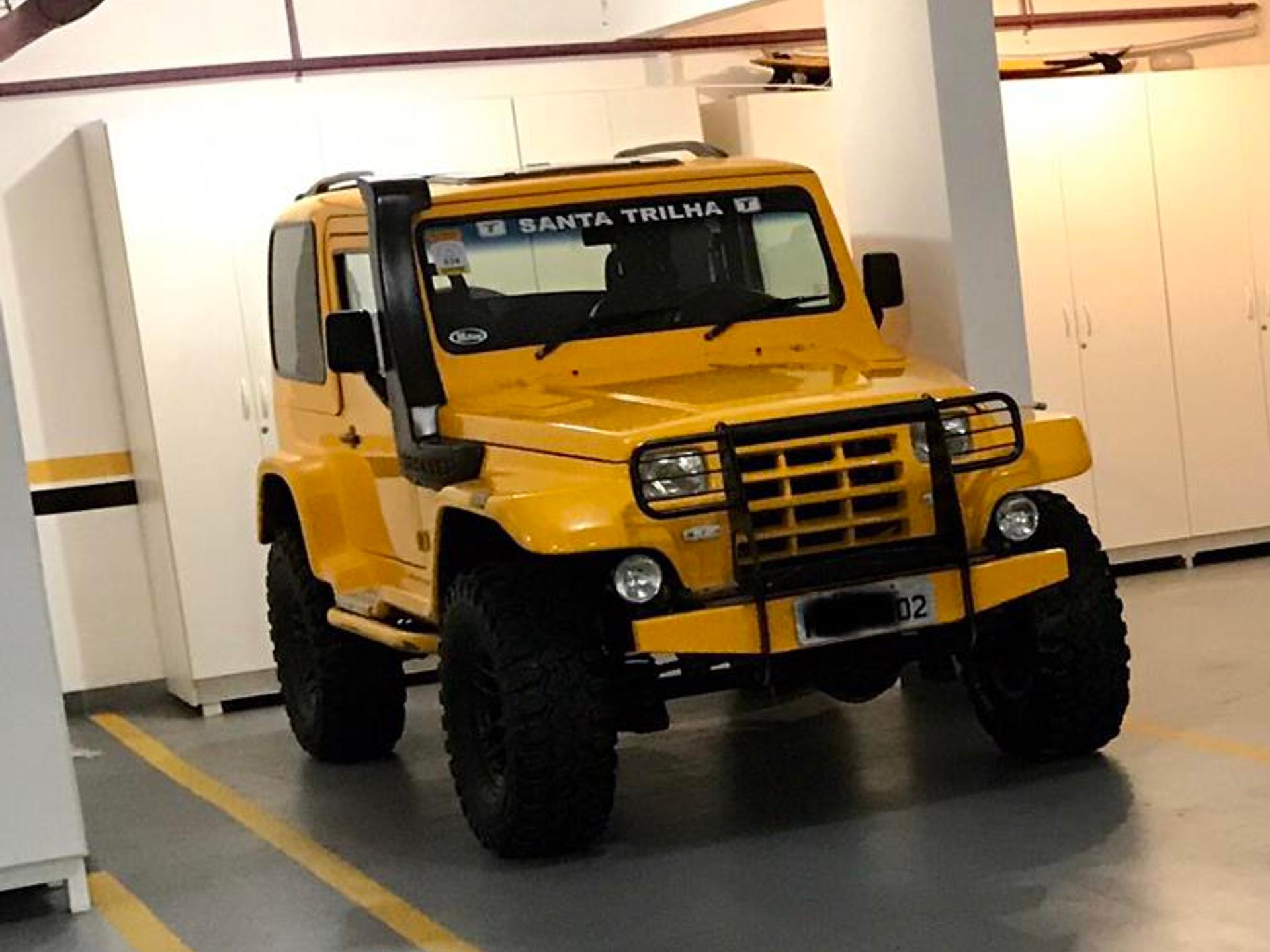 Troller Rf 2.0 Sport 4x4 Teto Rigido Gasolina 2p Manual Wmimagem00061628948