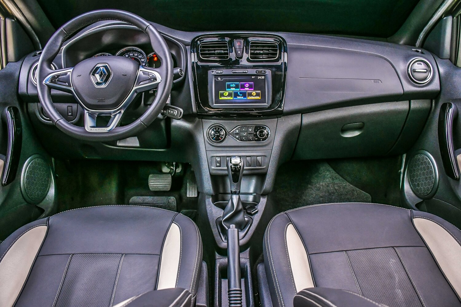 Renault Sandero Stepway 3