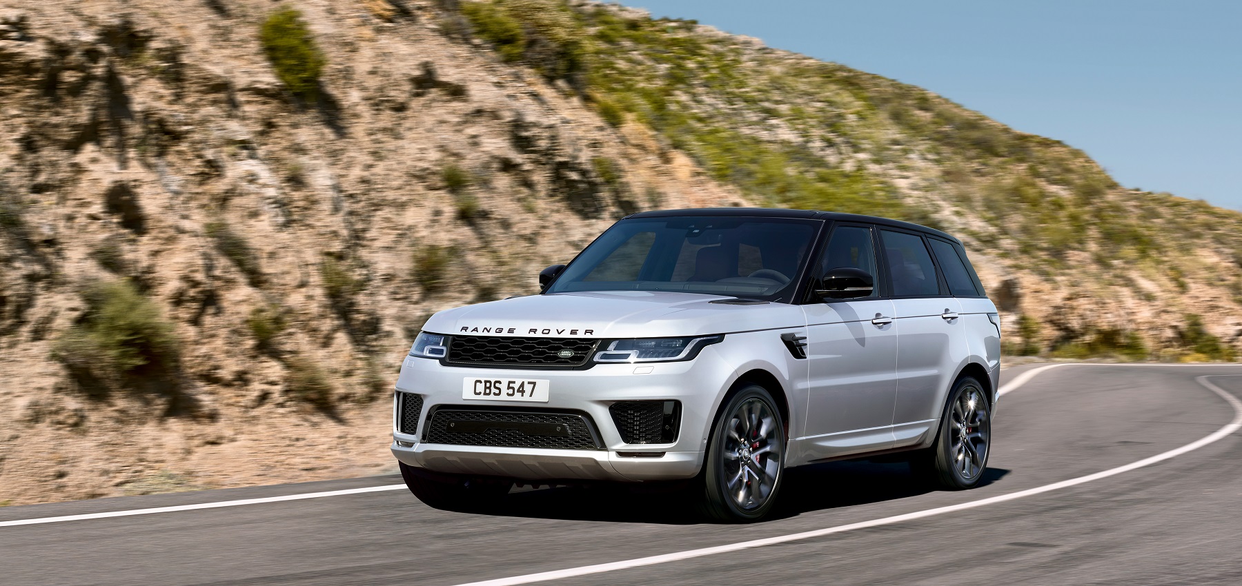 Range Rover Sport Phev Em Movimento na estrada