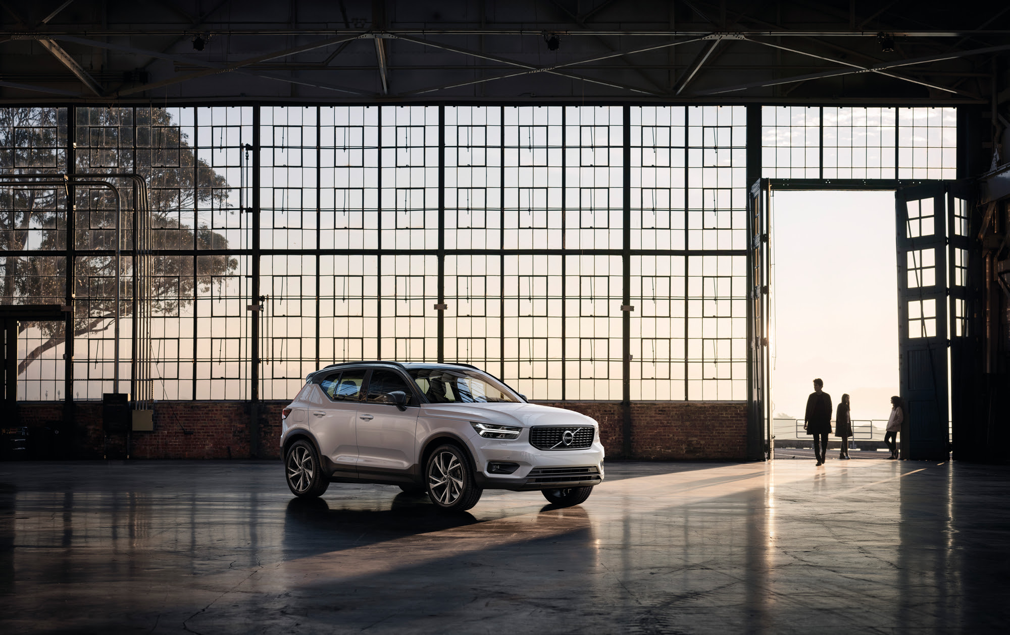 Volvo Xc40 T5 R Design Plug In Hybrid 3