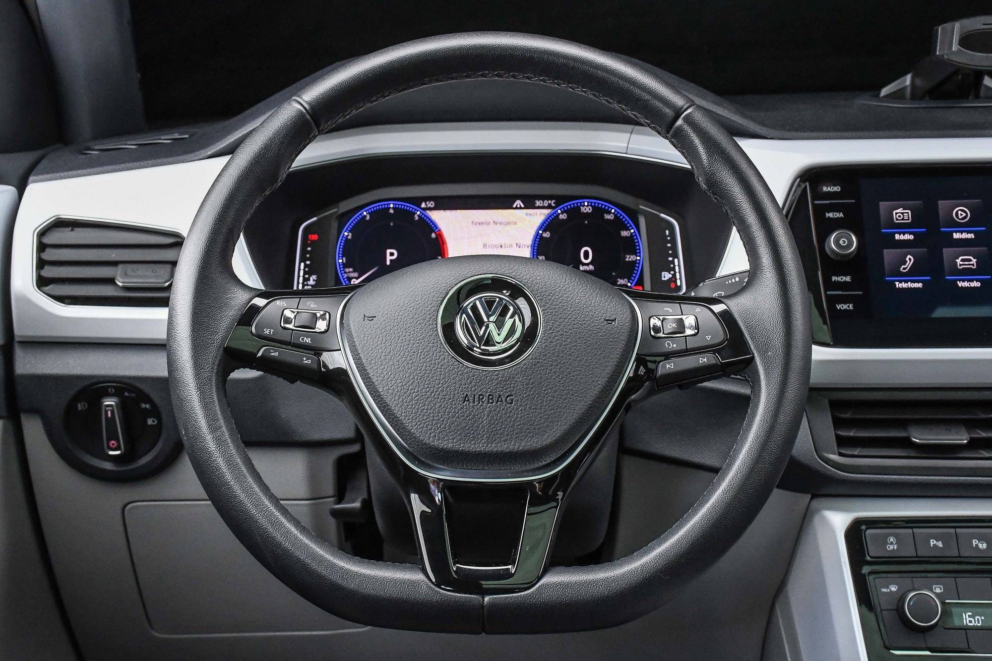 Volkswagen T Cross Highline 250tsi 5