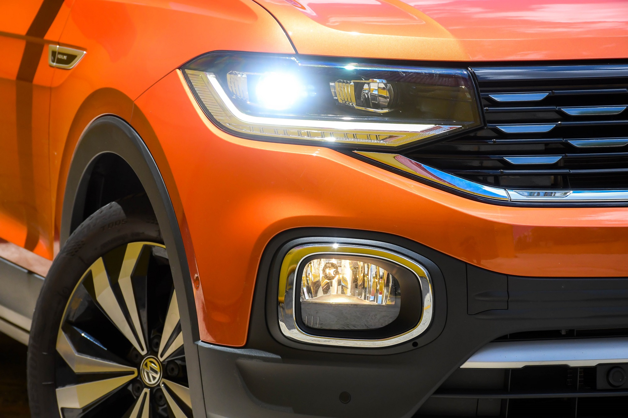 Volkswagen T Cross Highline 250tsi 32