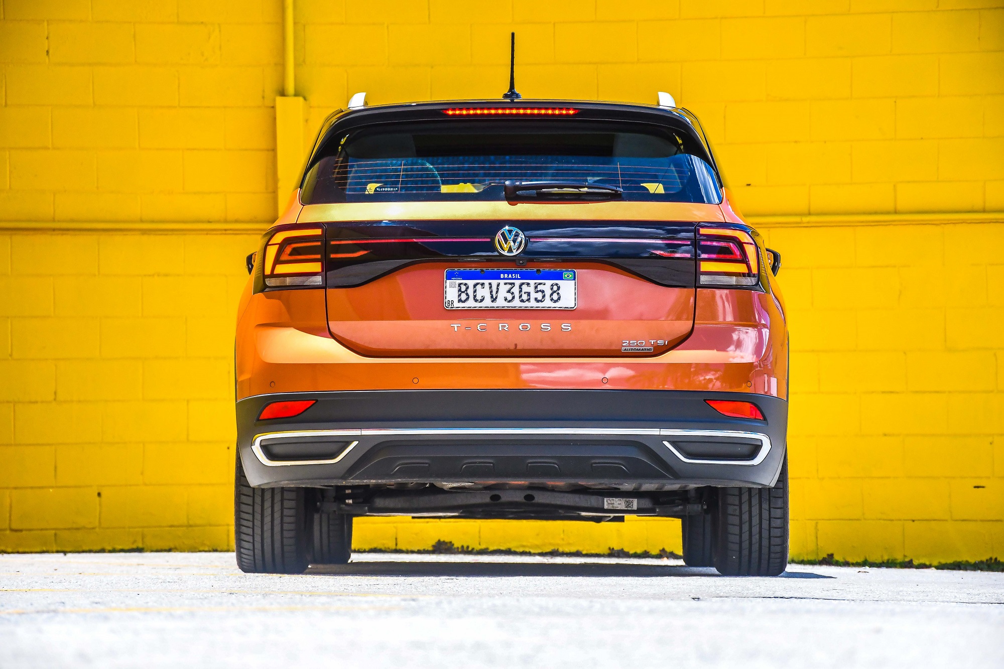 Volkswagen T Cross Highline 250tsi 36