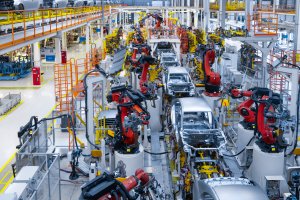 Linha de produção de carros vazia