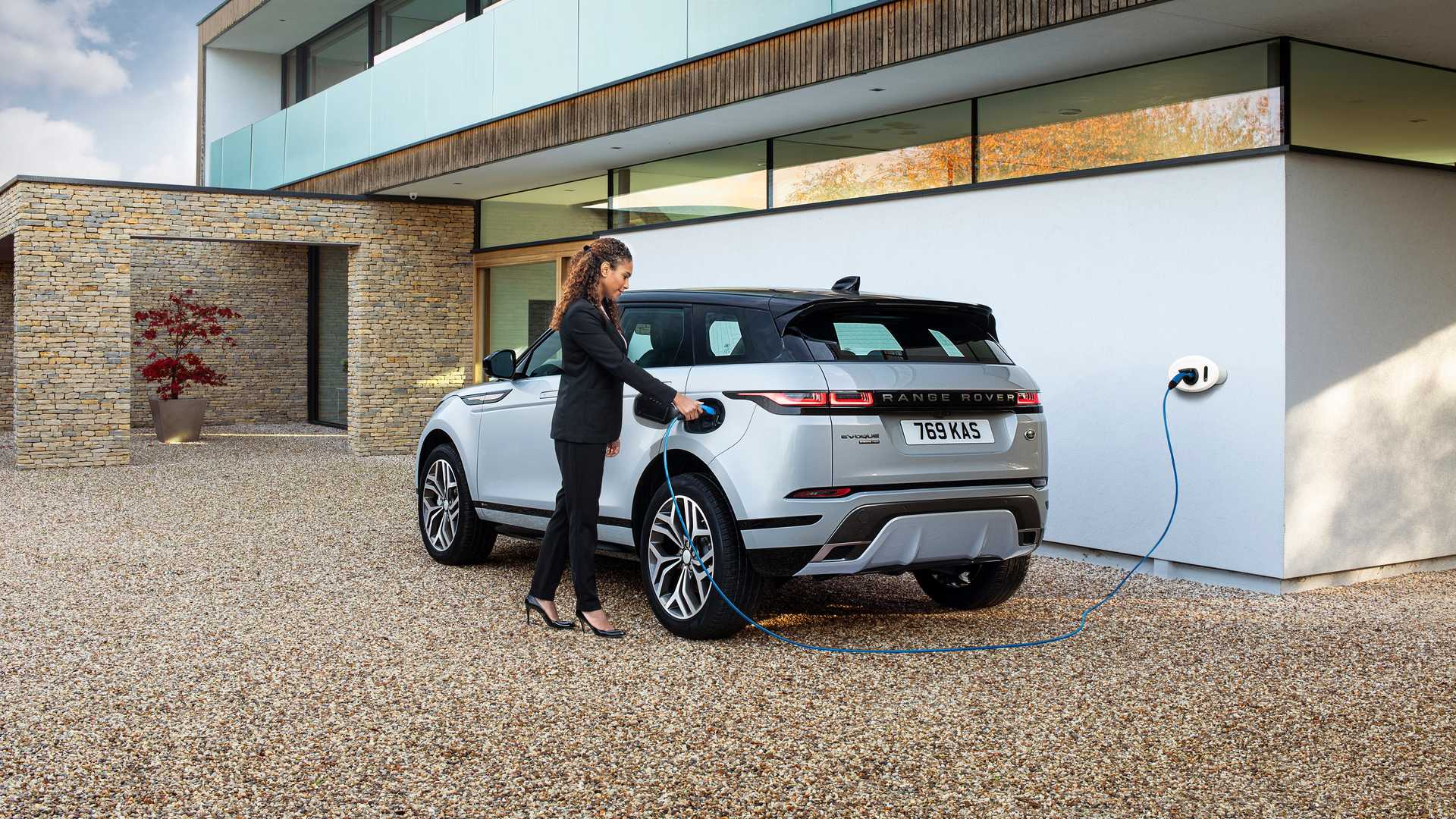 2020 Land Rover Range Rover Evoque P300e