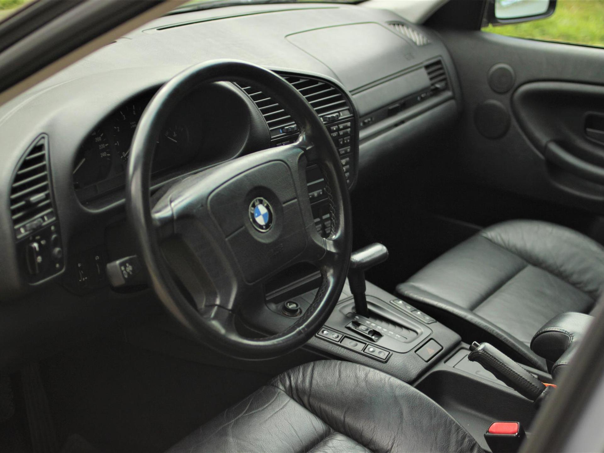 Bmw 328i 2.8 Sedan 24v Gasolina 4p Automatico Wmimagem13345260872