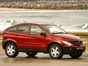 Ssang Yong Actyon Lat1