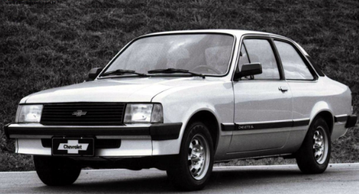 Chevrolet Monza tubarão