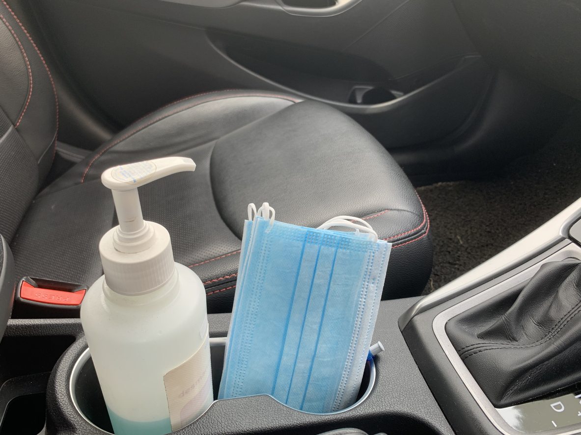 Álcool gel no carro