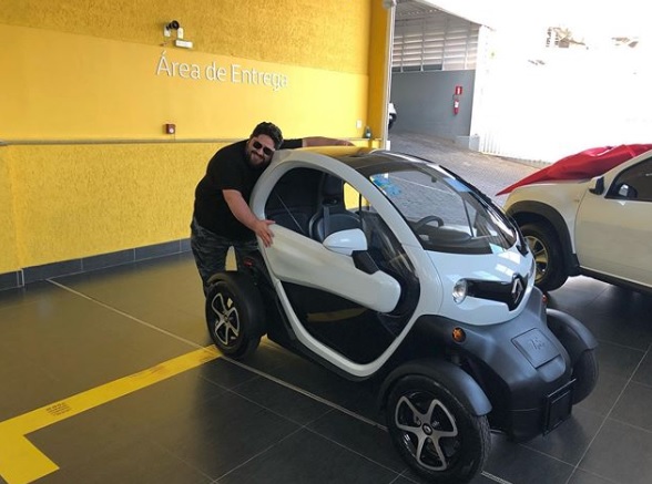 Cesar Menotti e Renault Twizy