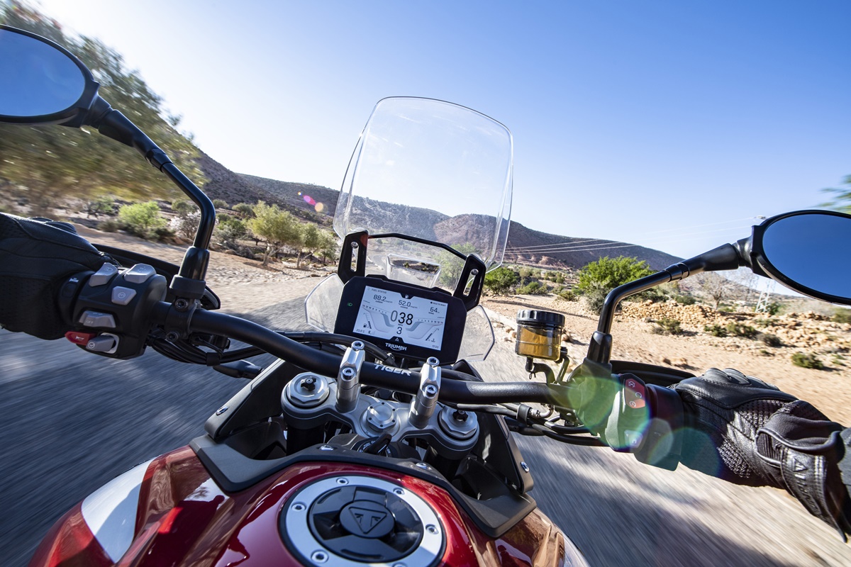 Triumph Tiger 900