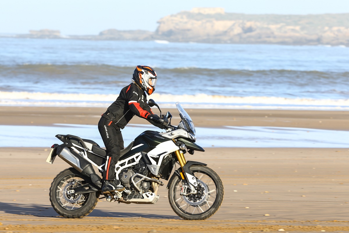 Triumph Tiger 900