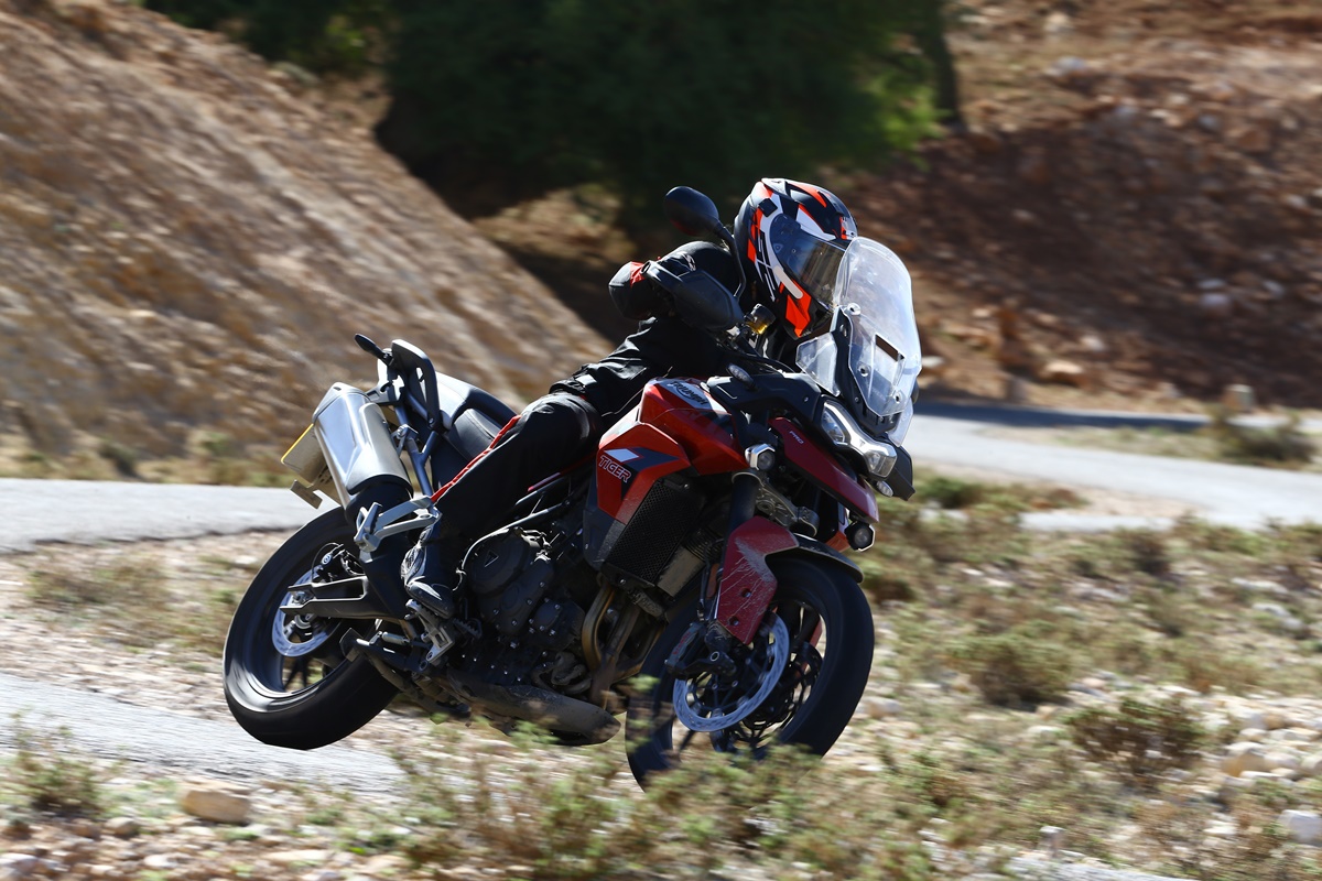 Triumph Tiger 900