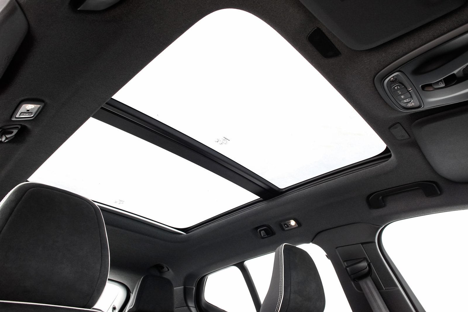 Volvoxc40 Pluginhybrid Wandermalagrine 126 4782