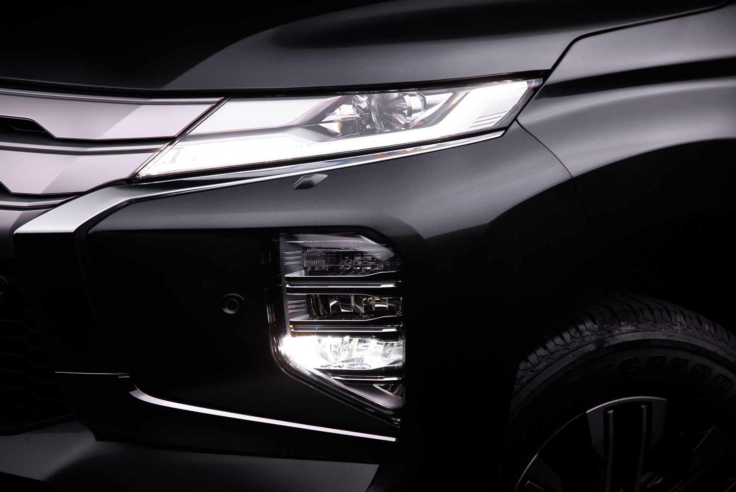 Mitsubishi Pajero Sport 2021