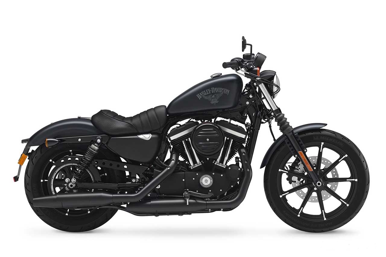 Harley-Davidson Sportster 883 Iron Motos Custom