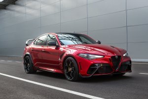 Alfa Romeo Giulia Gtam 22