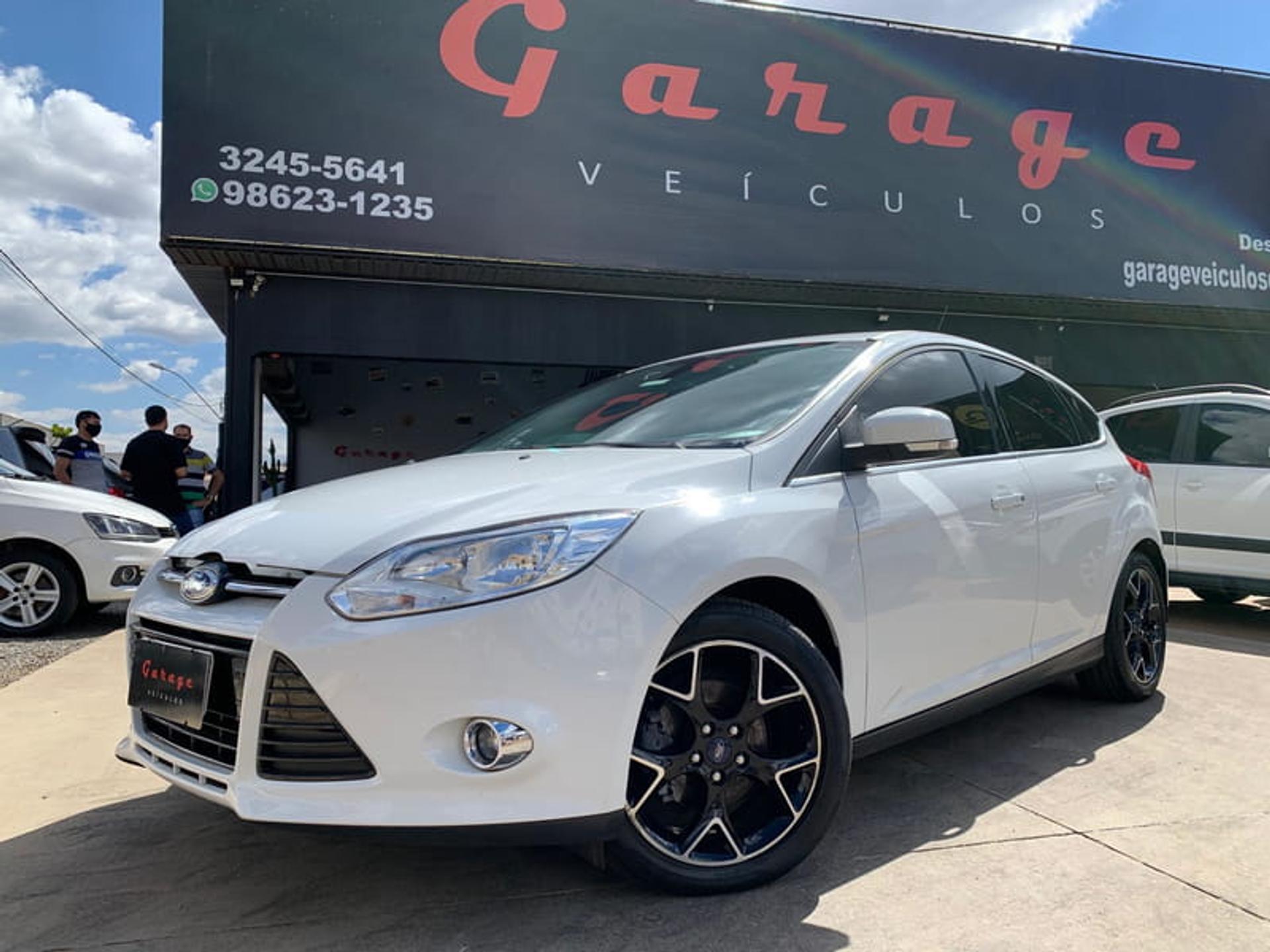 Ford Focus 2.0 Titanium 16v Flex 4p Powershift Wmimagem2244540761