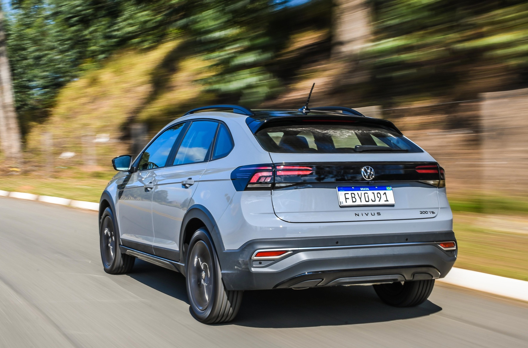 Volkswagen Nivus Highline