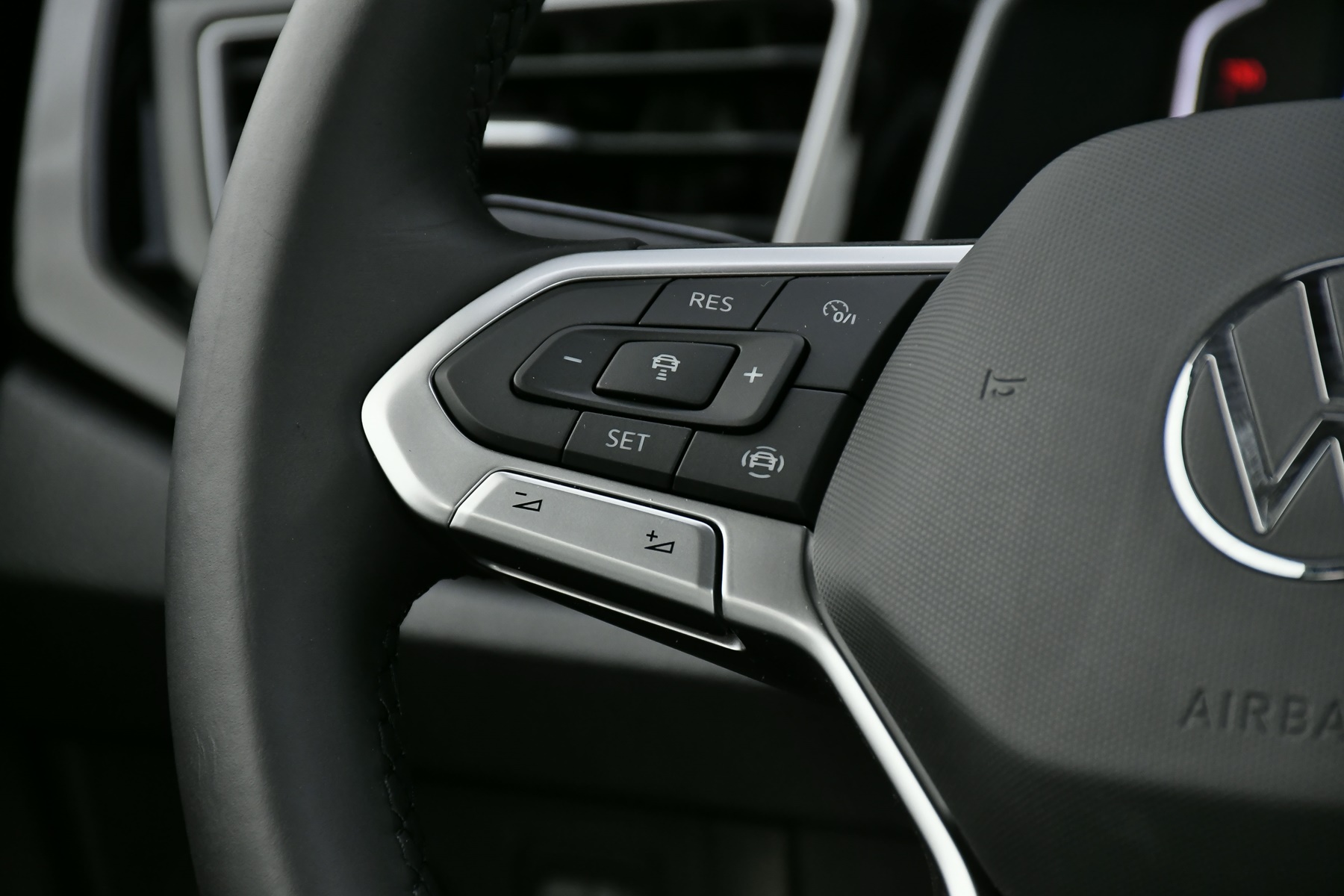 Volkswagen Nivus Highline