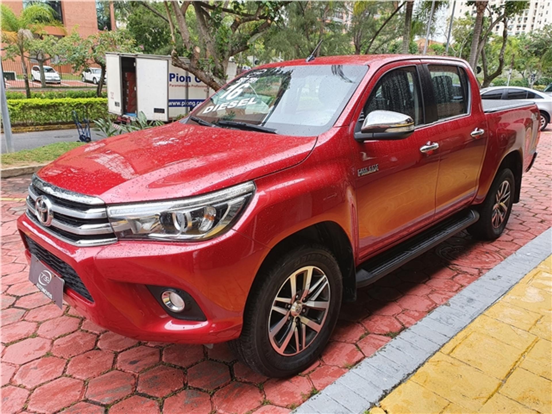 Toyota Hilux 2.8 Srx 4x4 Cd 16v Diesel 4p Automatico Wmimagem14081194156