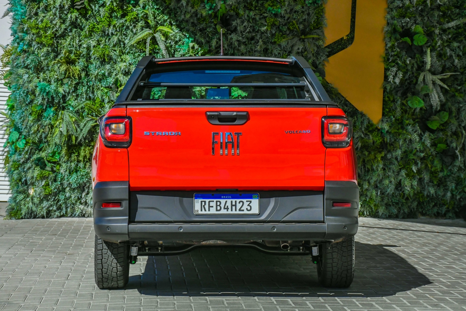 Nova Fiat Strada 2574