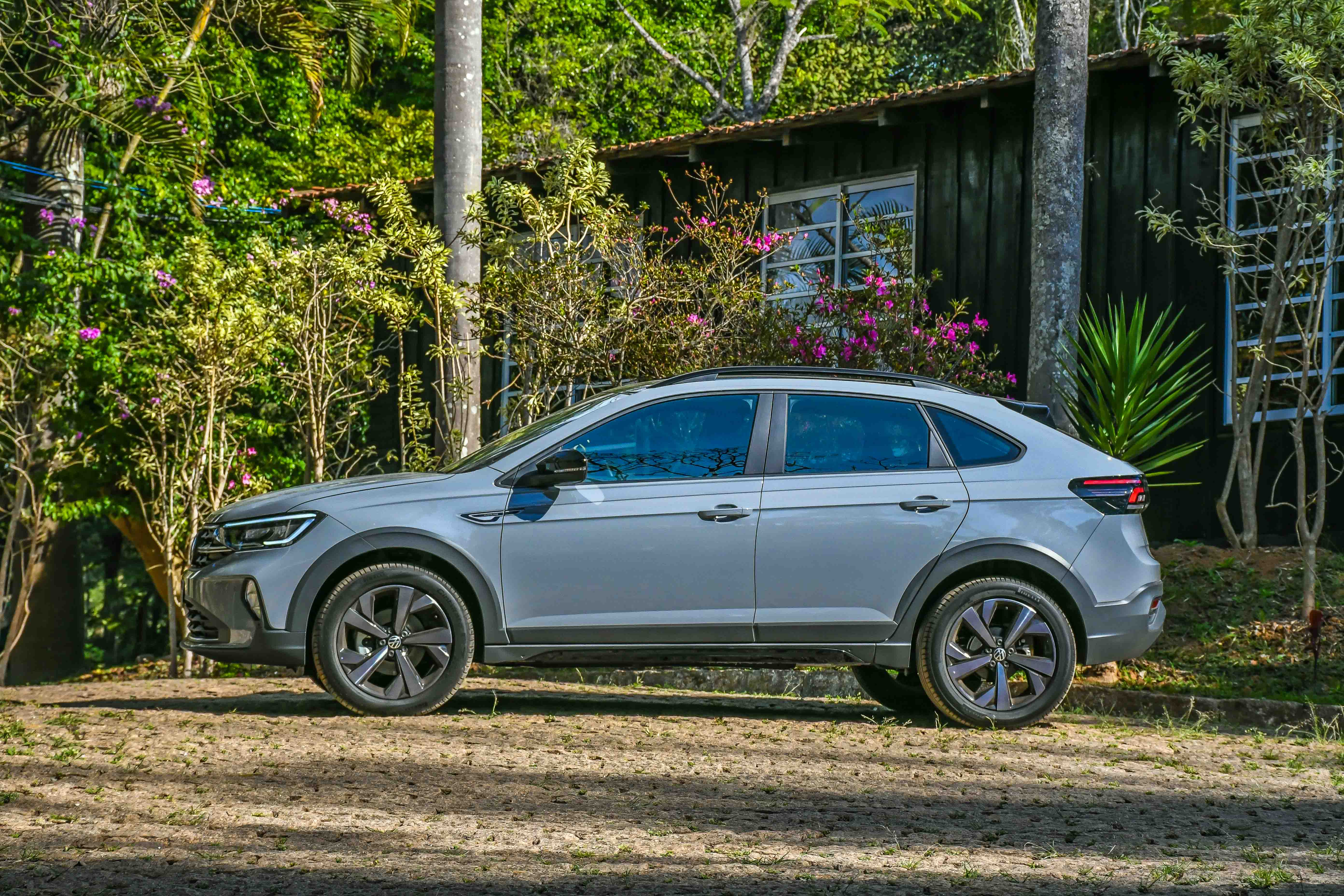 Volkswagen Nivus x T-Cross: embate familiar