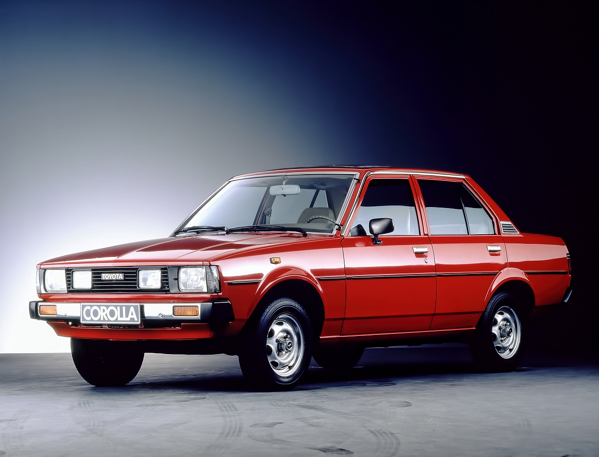 Toyota Corolla Sedan 850