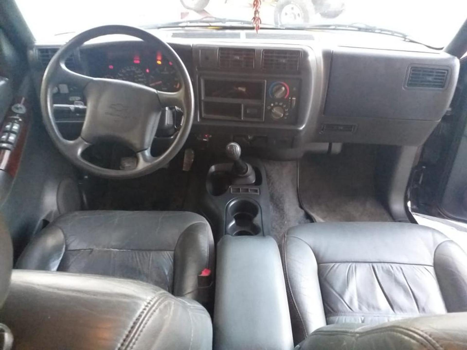 Chevrolet S10 4.3 Sfi Executive 4x2 Cd V6 12v Gasolina 4p Manual Wmimagem09110755772