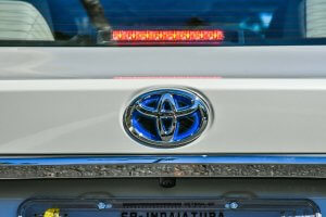 Toyota Corolla Altis Hybrid 5434