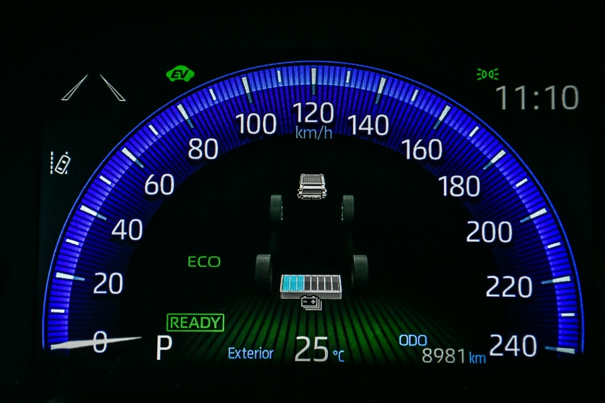 Toyota Corolla Altis Hybrid 5302