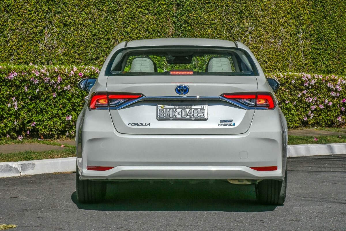 Toyota Corolla Altis Hybrid 5446