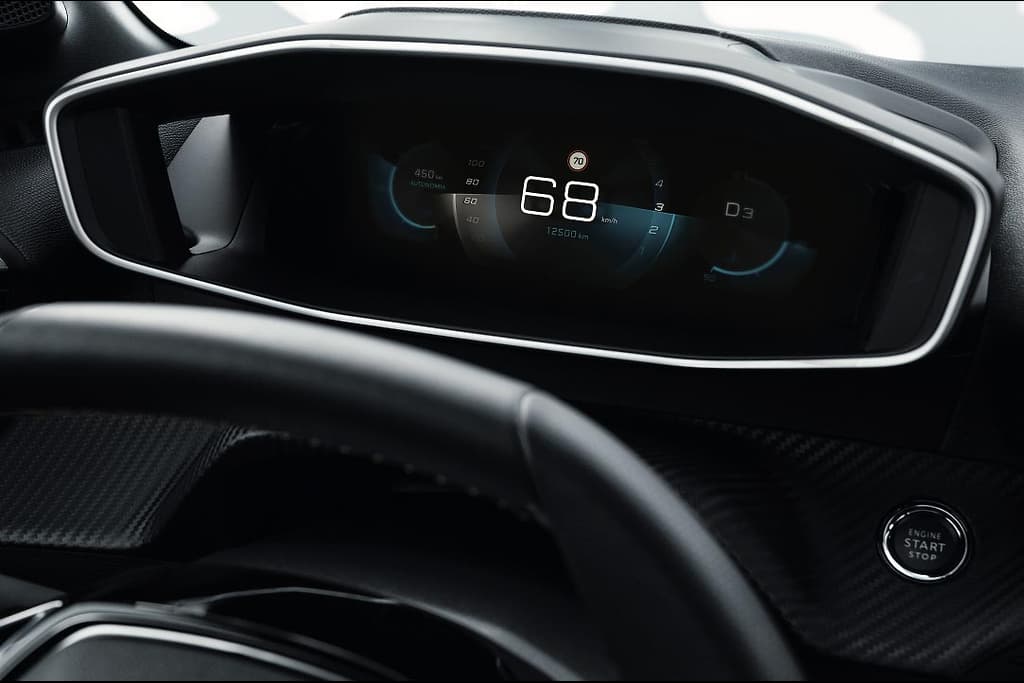 Novo Peugeot 208 terá painel digital e 3D
