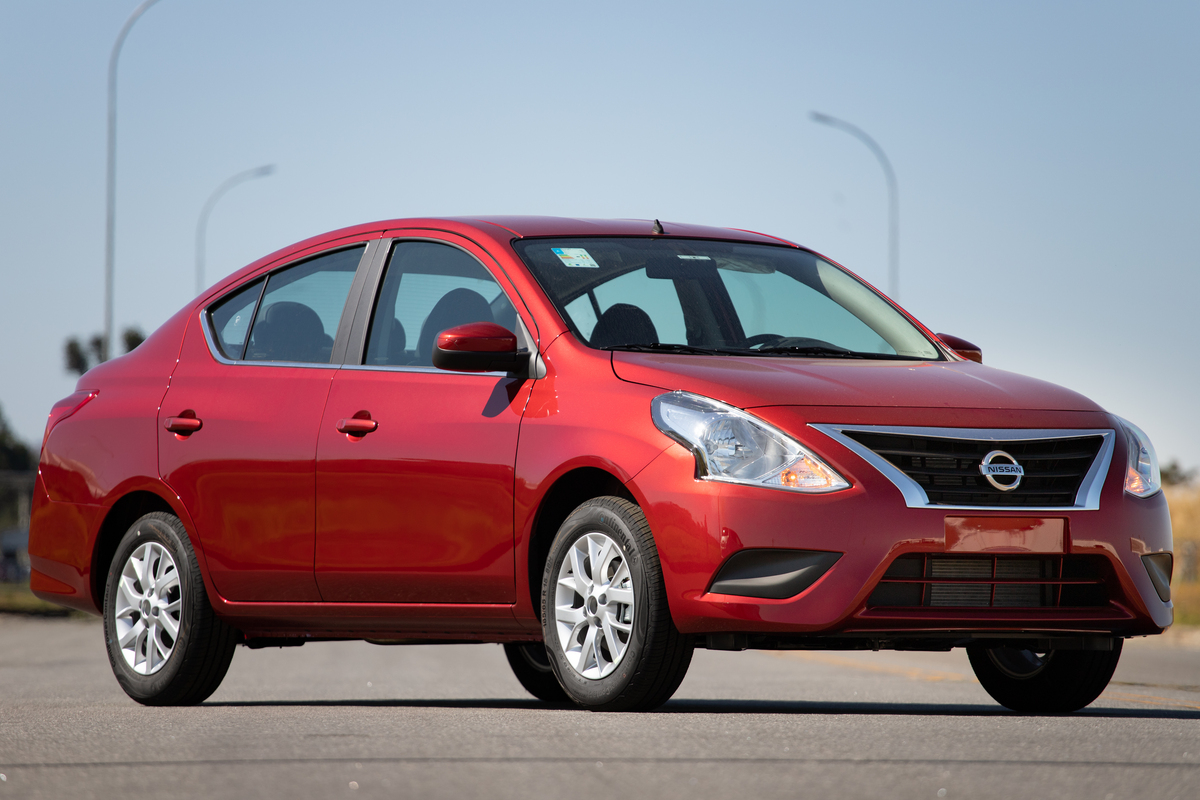 Nissan V-Drive 1.6 Premium CVT