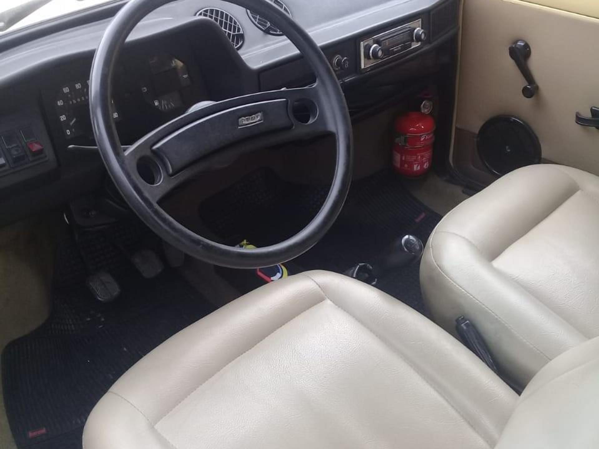 Fiat 147 1.3 L 8v Gasolina 2p Manual Wmimagem11260513415