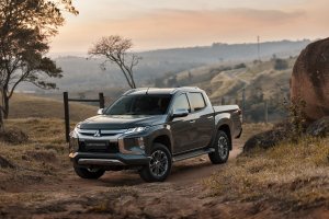 Mitsubishi L200 Triton Sport 2021 Hpe S 10