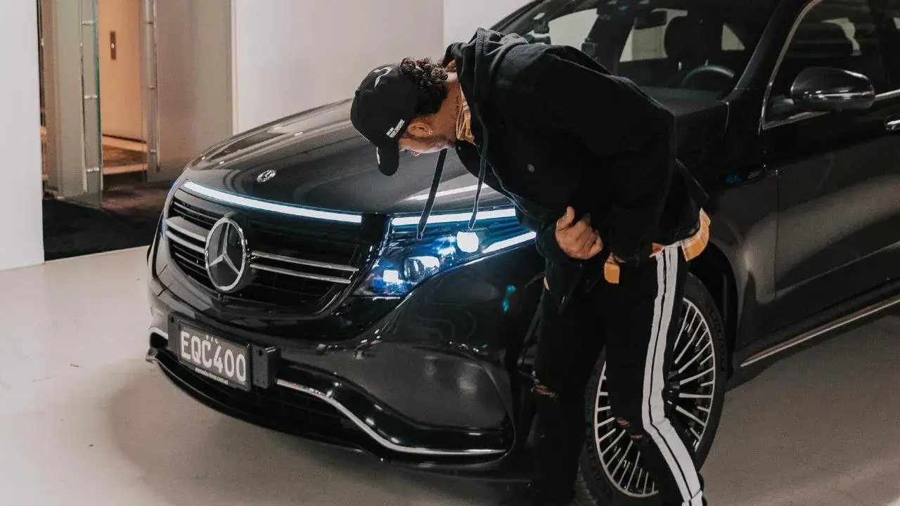 Lewis Hamilton Mercedes Benz Eqc Morning Bulletin