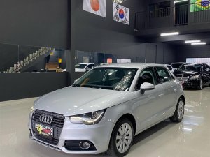 Audi A1 1.4 Tfsi Attraction 16v 122cv Gasolina 4p Automatico Wmimagem09114509891