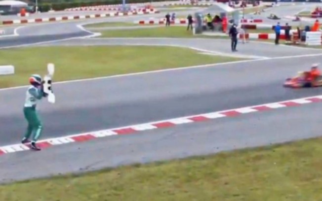 Pancadaria no Kart