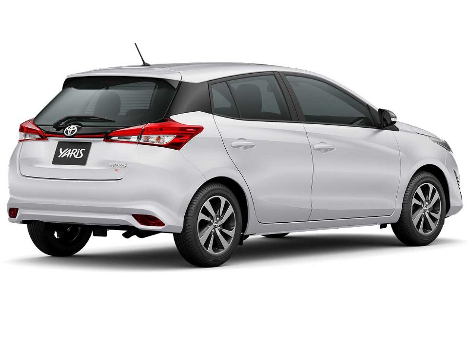Toyota Yaris 2021 Traseira