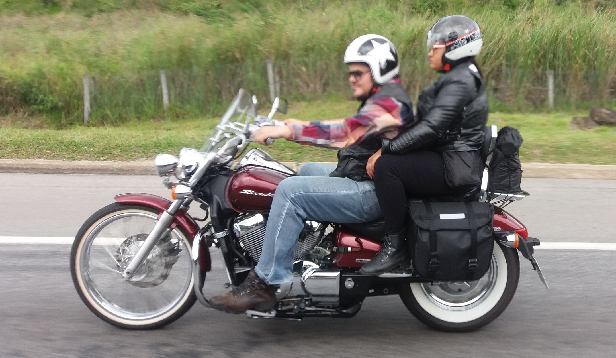 Viagem Moto 0 Foto Principal Para O Alto