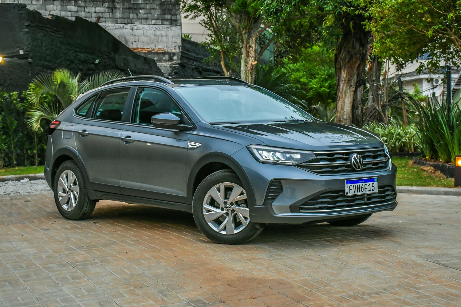 Volkswagen Nivus Comfortline 200TSI