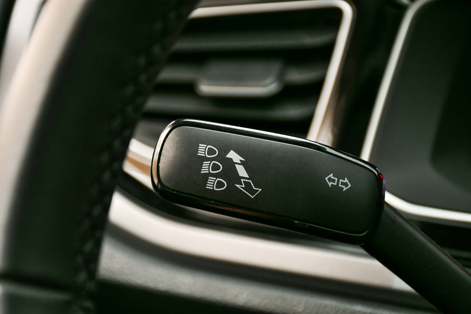 Volkswagen Nivus Comfortline 200TSI