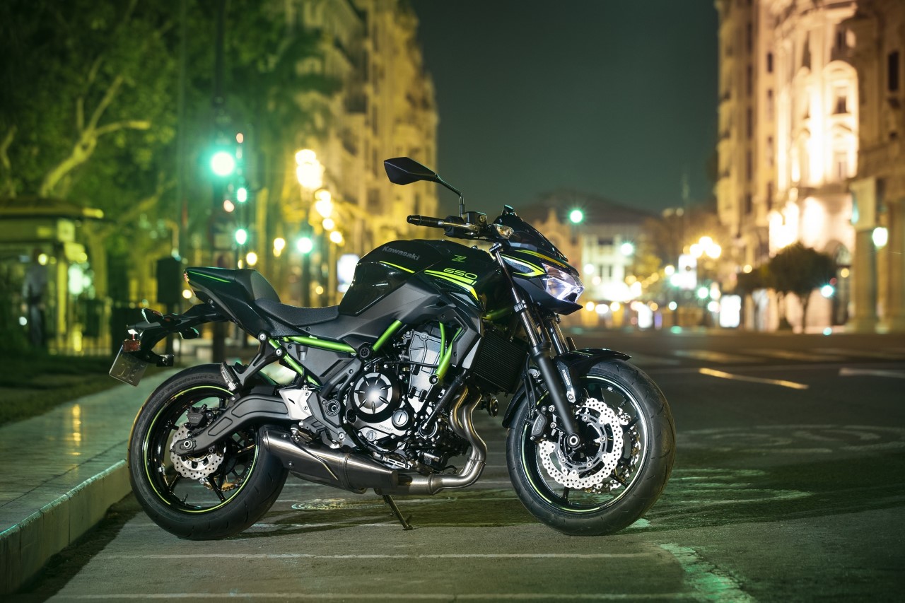 Thumbnail Kawasaki Z650 (2)