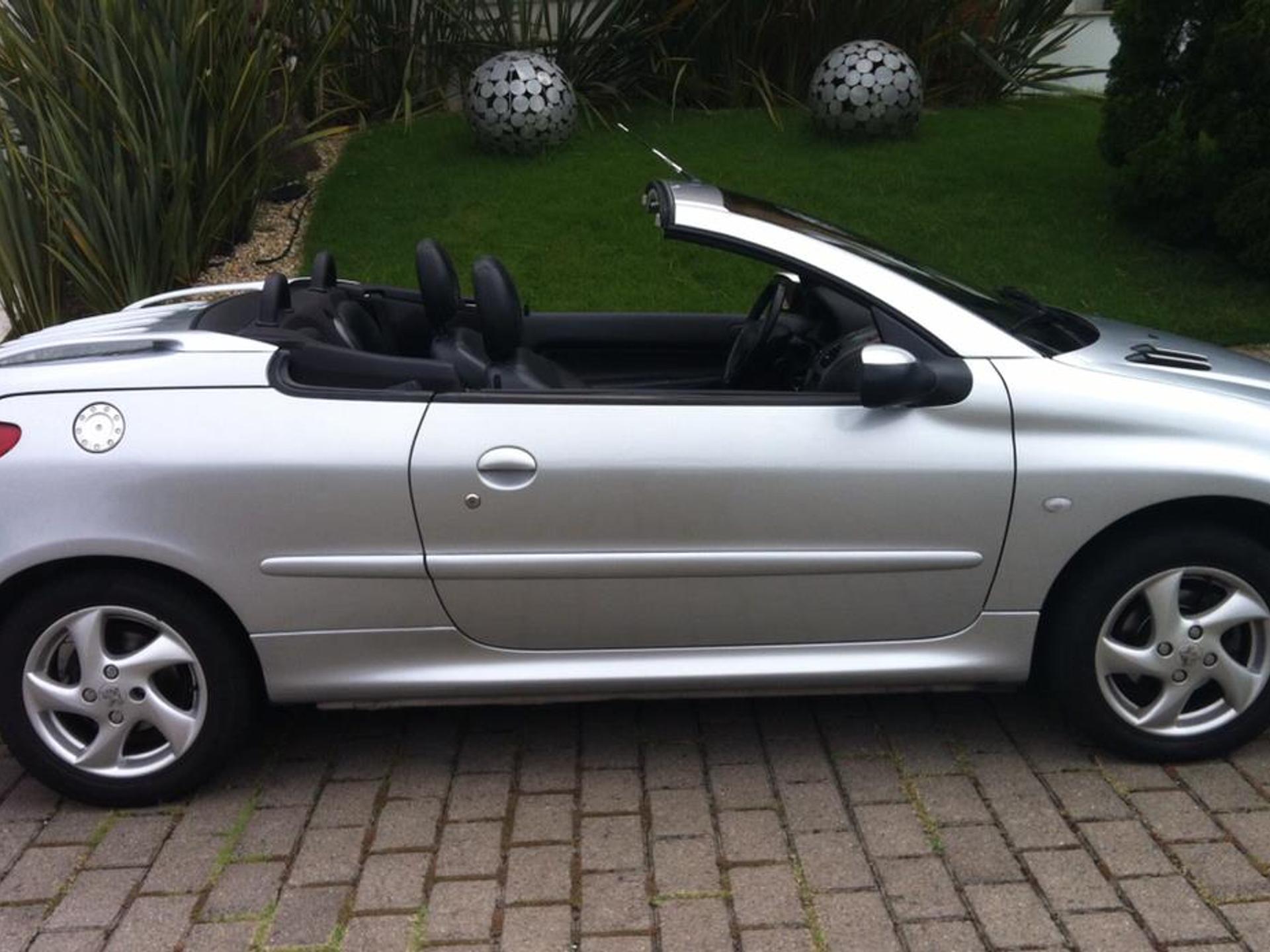Peugeot 206 1.6 Cc 16v Gasolina 2p Manual Wmimagem18255241826