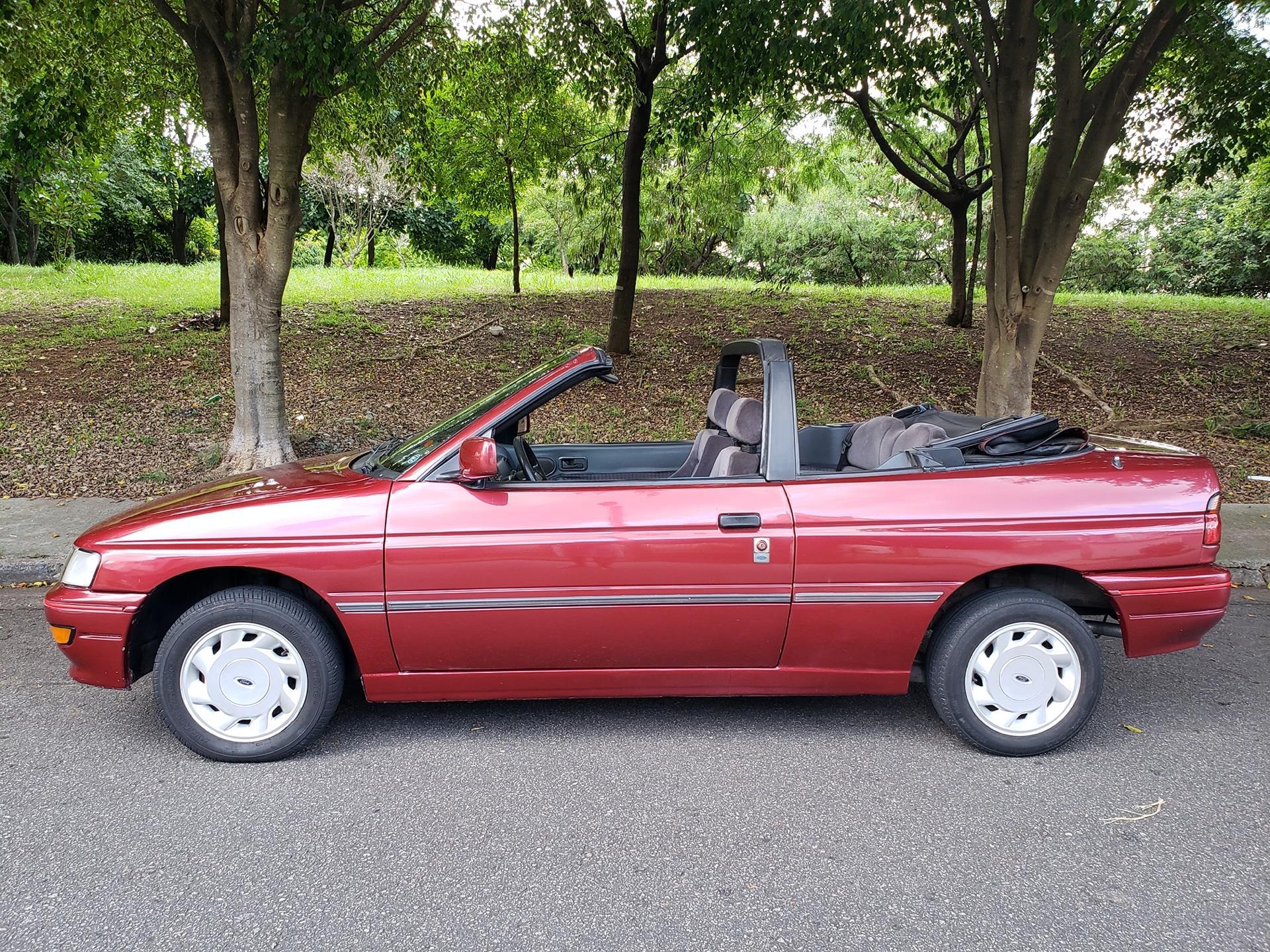 Ford Escort 2.0 I Xr3 Conversivel 8v Gasolina 2p Manual Wmimagem18370189429